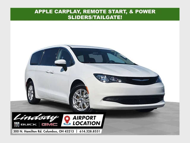 2022 Chrysler Voyager LX FWD photo
