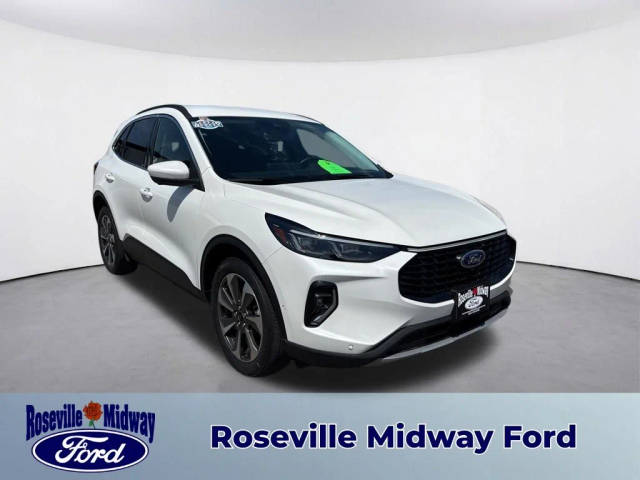 2023 Ford Escape Platinum AWD photo