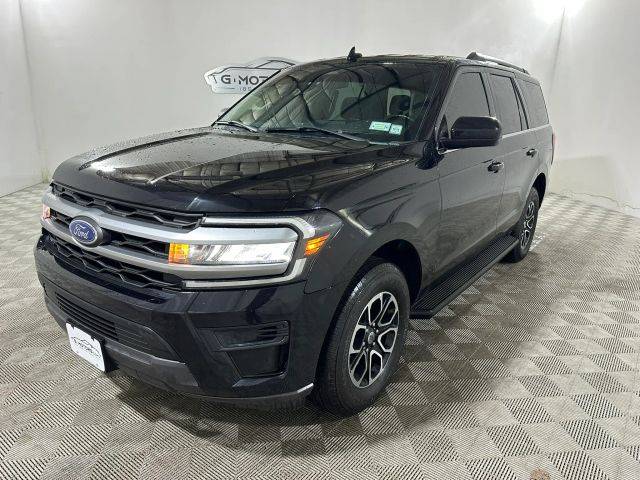 2022 Ford Expedition XL 4WD photo
