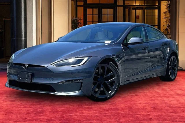 2022 Tesla Model S AWD photo