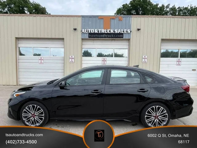 2022 Kia Forte GT FWD photo