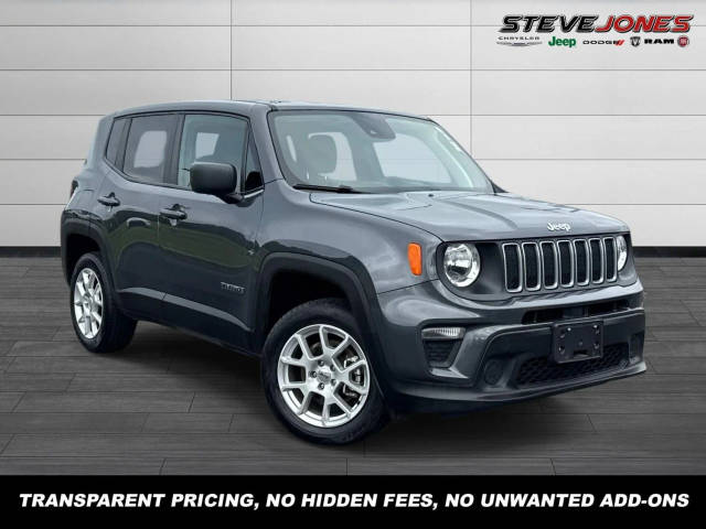 2023 Jeep Renegade Latitude 4WD photo