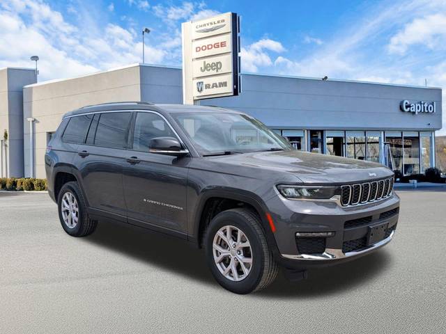 2022 Jeep Grand Cherokee L Limited 4WD photo
