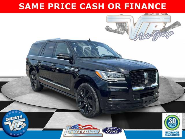 2023 Lincoln Navigator L Reserve 4WD photo