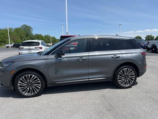 2022 Lincoln Corsair Reserve AWD photo