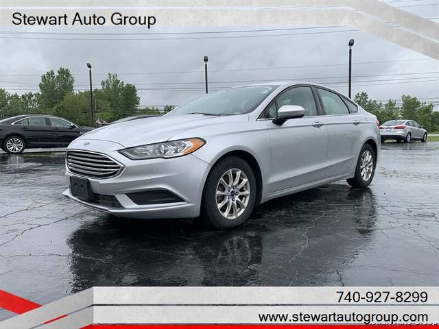 2017 Ford Fusion S FWD photo