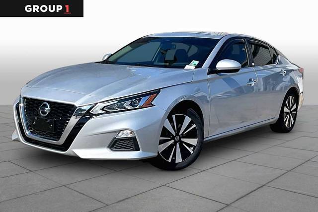 2021 Nissan Altima 2.5 SV FWD photo