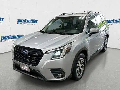 2023 Subaru Forester Premium AWD photo