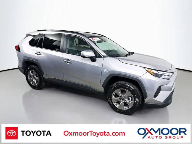 2023 Toyota RAV4 Hybrid XLE AWD photo