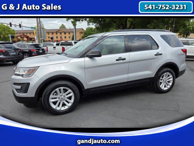 2017 Ford Explorer Base 4WD photo