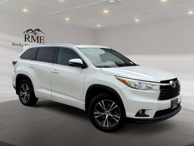2016 Toyota Highlander XLE AWD photo