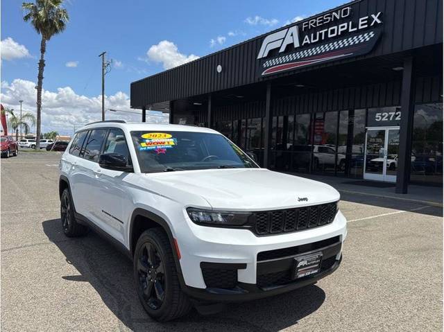 2023 Jeep Grand Cherokee L Altitude 4WD photo