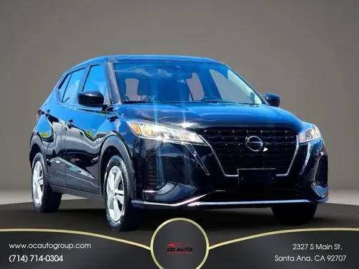 2021 Nissan Kicks S FWD photo