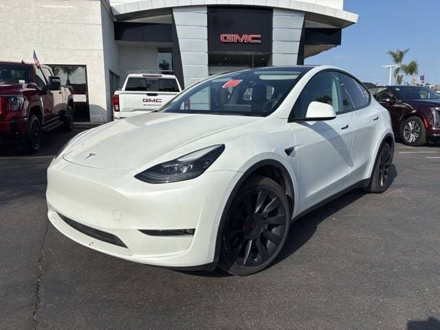 2022 Tesla Model Y Long Range AWD photo