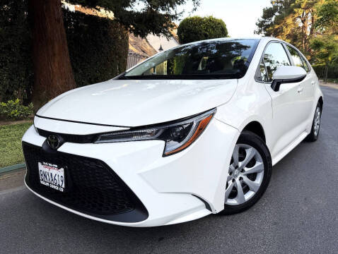 2020 Toyota Corolla LE FWD photo