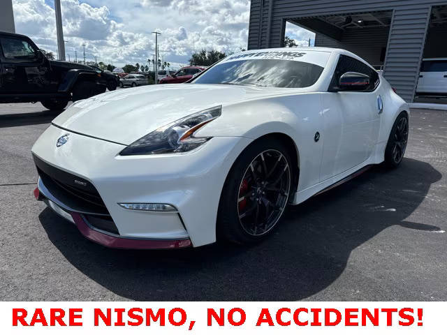 2015 Nissan 370Z NISMO Tech RWD photo