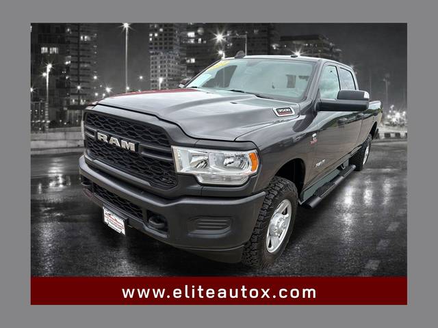2022 Ram 3500 Tradesman 4WD photo