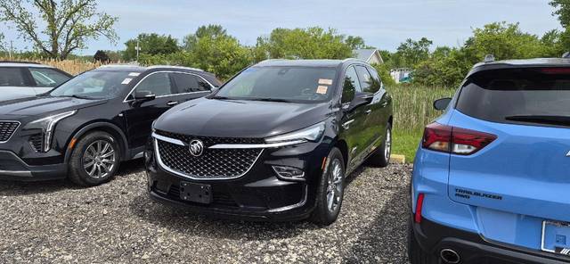 2022 Buick Enclave Avenir AWD photo