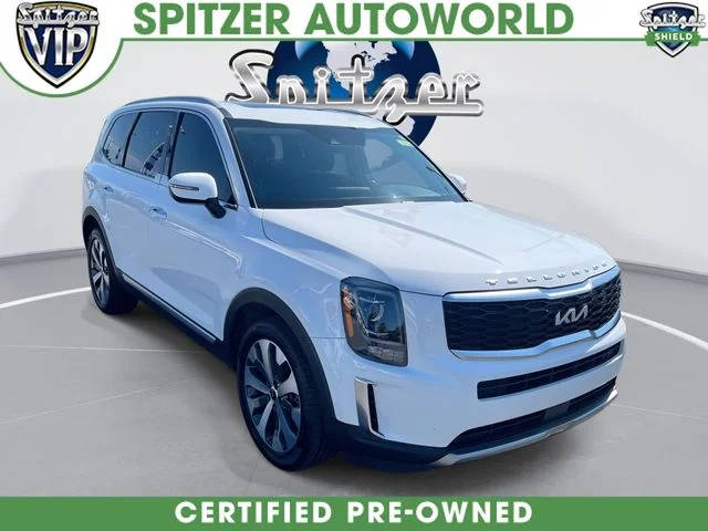 2022 Kia Telluride S AWD photo