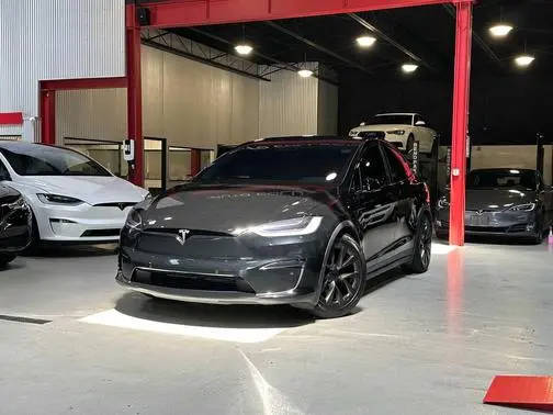 2022 Tesla Model X Plaid AWD photo