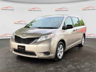 2017 Toyota Sienna L FWD photo
