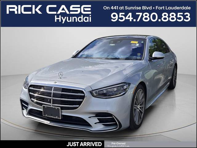 2022 Mercedes-Benz S-Class S 500 AWD photo