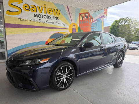 2022 Toyota Camry SE Nightshade FWD photo