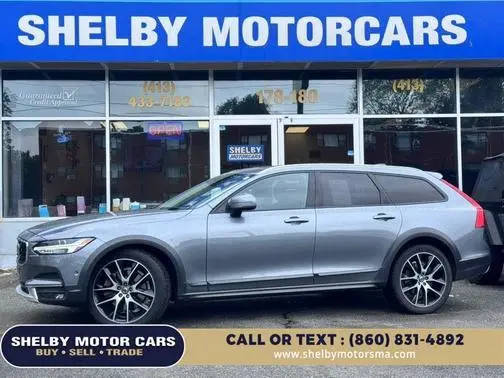 2018 Volvo V90 Cross Country  AWD photo