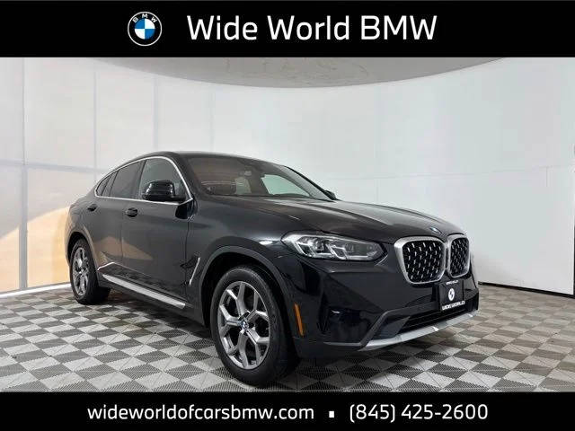 2023 BMW X4 xDrive30i AWD photo