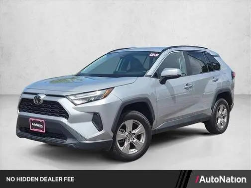 2023 Toyota RAV4 XLE AWD photo