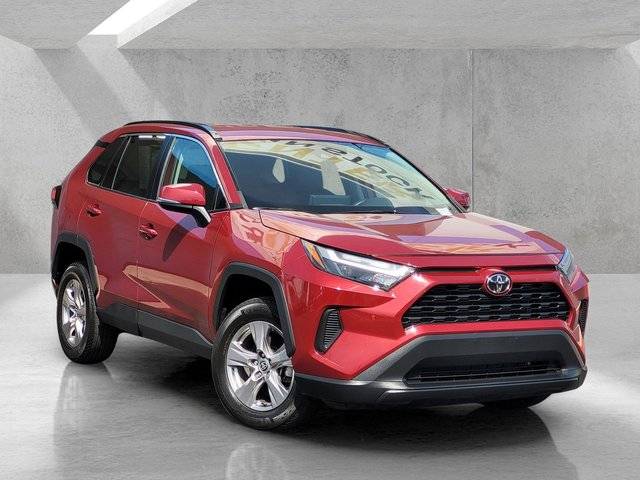 2023 Toyota RAV4 XLE FWD photo