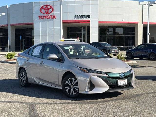 2018 Toyota Prius Prime Plus FWD photo