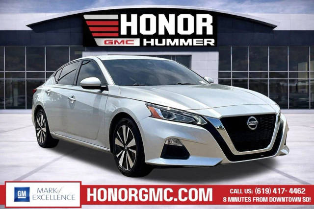 2021 Nissan Altima 2.5 SV FWD photo