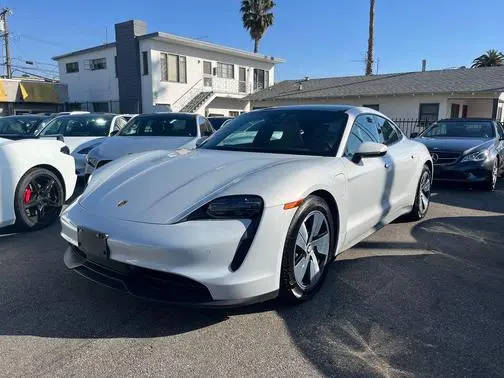 2023 Porsche Taycan RWD photo