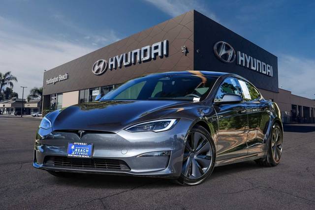 2023 Tesla Model S AWD photo