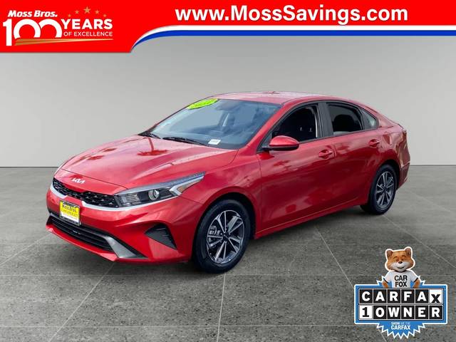 2023 Kia Forte LXS FWD photo