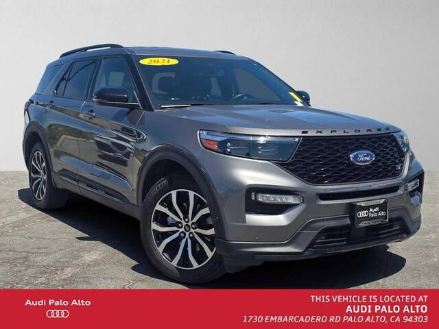 2021 Ford Explorer ST 4WD photo