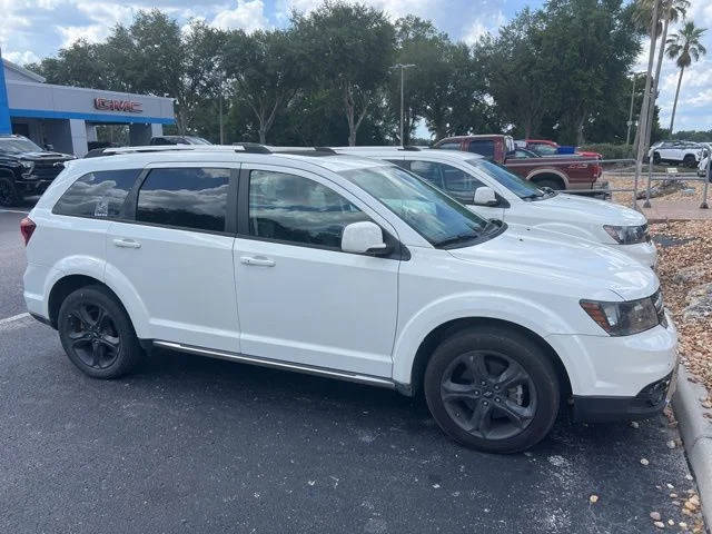 2020 Dodge Journey Crossroad FWD photo