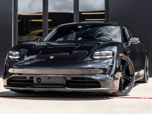 2023 Porsche Taycan RWD photo