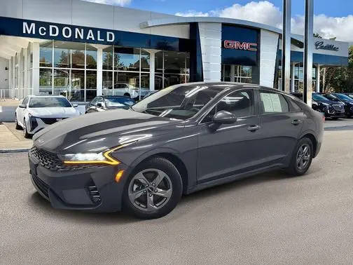 2023 Kia K5 LXS FWD photo