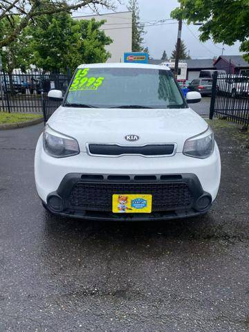 2015 Kia Soul Base FWD photo