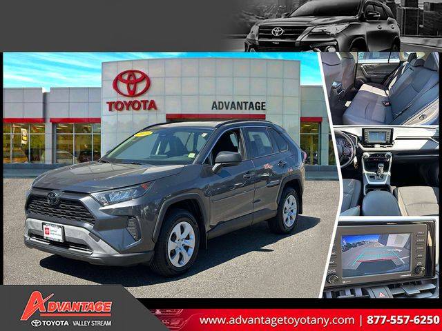 2020 Toyota RAV4 LE AWD photo