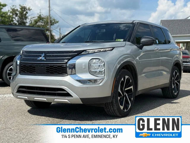 2022 Mitsubishi Outlander SE 4WD photo
