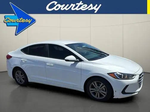 2017 Hyundai Elantra SE FWD photo