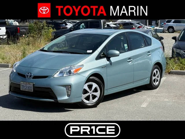 2015 Toyota Prius Two FWD photo