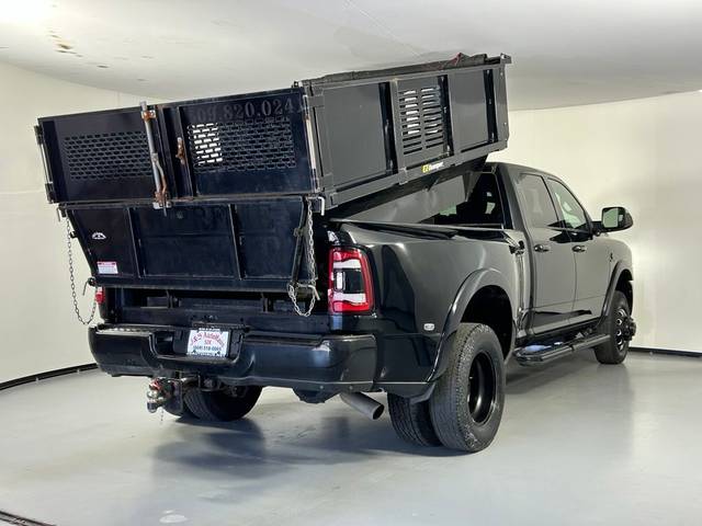 2022 Ram 3500 Laramie 4WD photo
