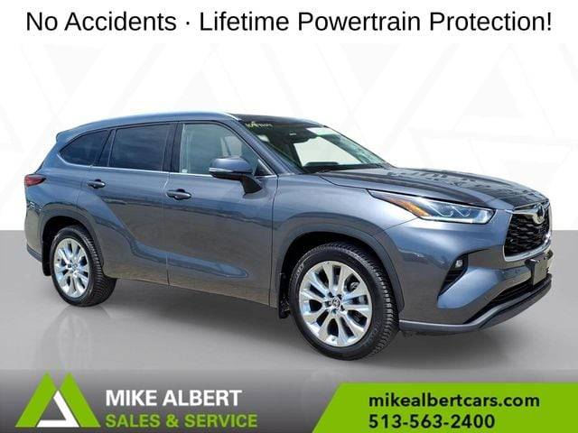 2022 Toyota Highlander Limited AWD photo