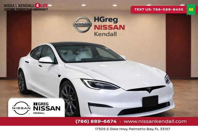 2023 Tesla Model S Standard Range AWD photo