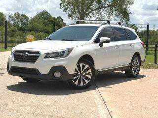 2018 Subaru Outback Touring AWD photo