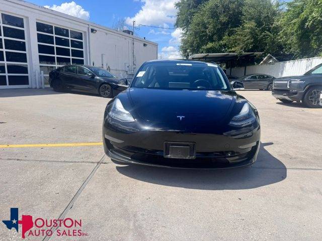 2019 Tesla Model 3 Long Range RWD photo